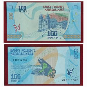 Madagasicar 100 Ariary Gem UNC Banknote