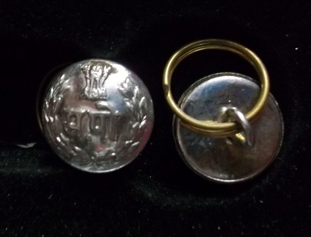 Maharashtra police Button Big No 1 - Medal