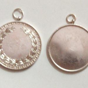 Nov Name Medal