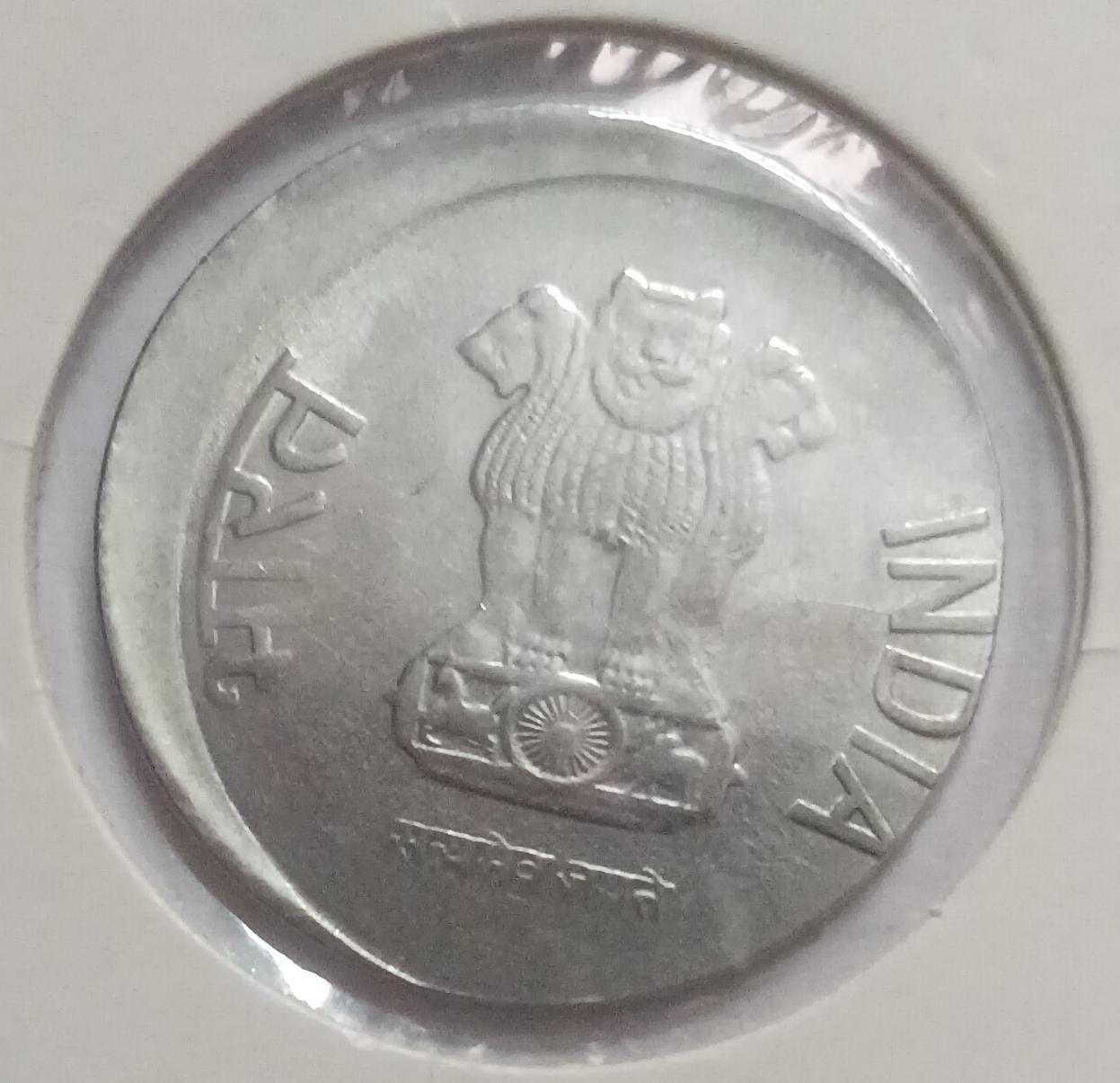 India - 2016 - 2 Rupees Calcutta Mint off-centre Error Coin UNC