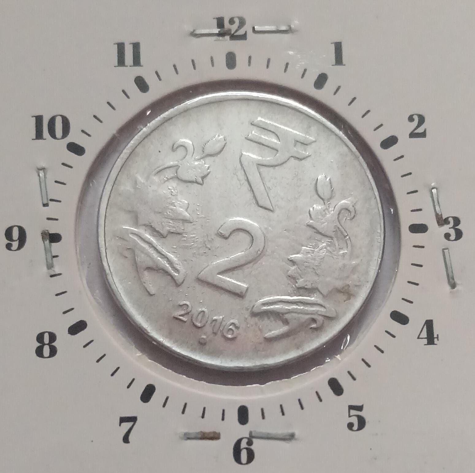 India - 2016 - 2 Rupees Noida Mint 1.00 Oclock Rotation Error Coin UNC