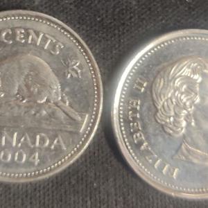 Canada - 5 Cents 2004 Elizabeth II D.G Regina - Coin