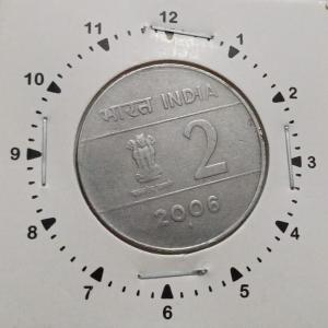 India - 2006 - 2 Rupees Bombay Mint11.OClock Rotation Error Coin UNC