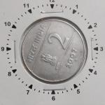India - 2007 - 2 Rupees Hyderabad Mint 9 O Clock Rotation Error Coin UNC