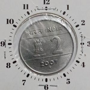 India - 2007 - 2 Rupees Hyderabad Mint 11 Oclock Rotation Error Coin UNC