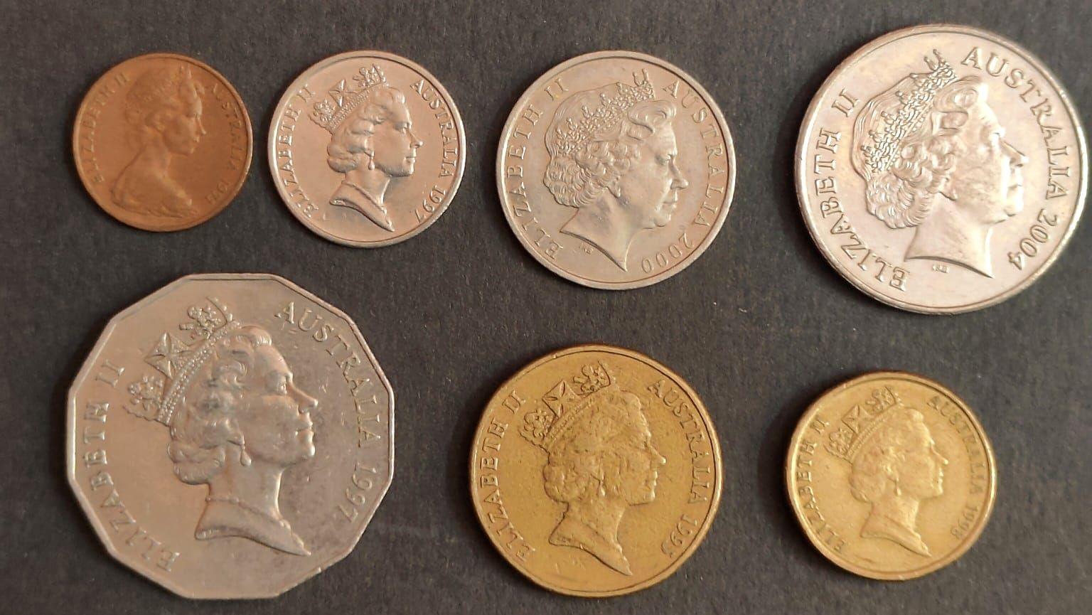 Australia 1 Cent To 2 Dollars Complete 7 Coin Denomination Set Used / Mixed Dates (No Specific Year Guarantee)