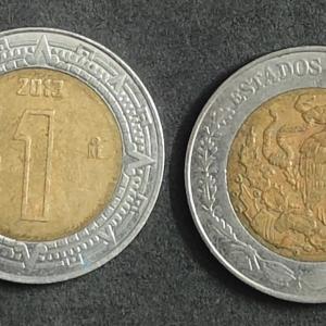 Mexico 2013 1 Peso Bimetallic Eagle Coin Used