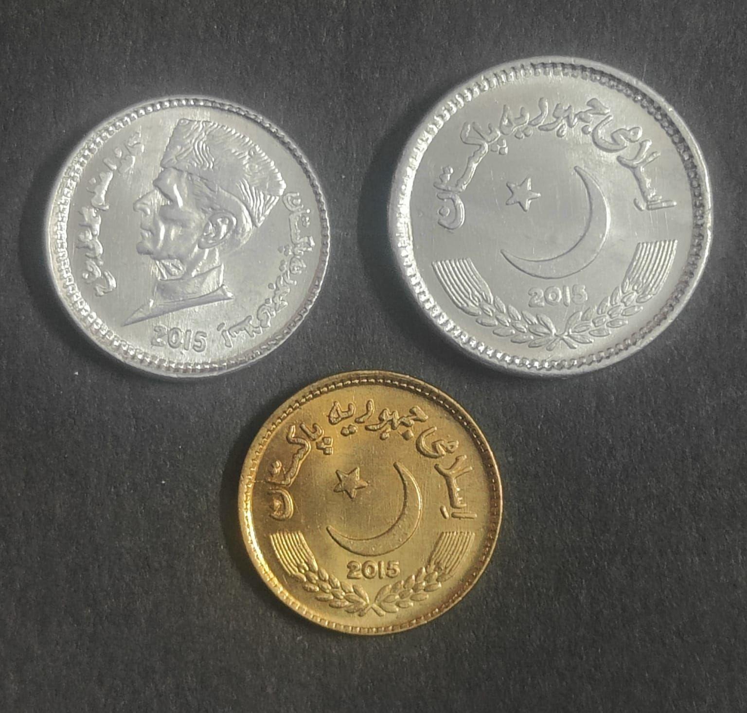 Pakistan Coin 1, 2 and 5 Rupees 3 Coins Set UNC coin (no specific year guarantee)