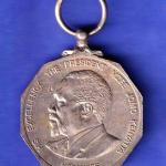 Medal : the president mzee jomo Harambee Republic of Kenya 12 december 1963 SK369