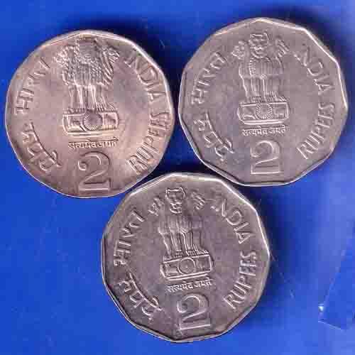 Set Of 3 : National Integration Republic India With different year And MInt 2 Rupees Coins ANH2916