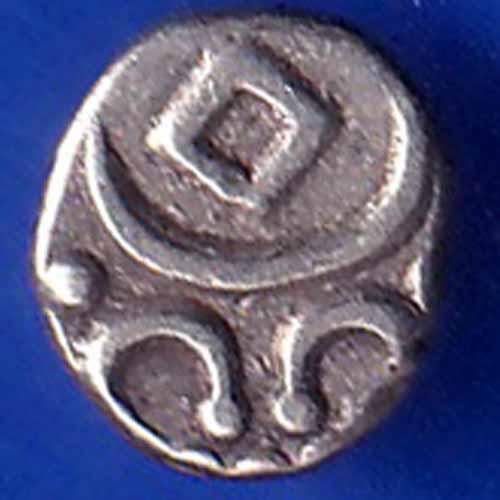 TRAVANCORE STATE RAJARAM VERMA IV SILVER CHUKRAM COIN ANH1105