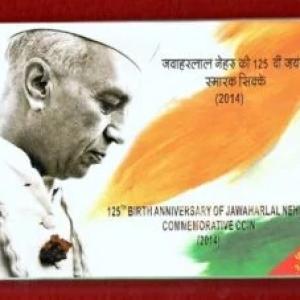 2014 – 125th Birth Anniversary of Jawaharlal Nehru (Mumbai) UNC 2 Coins Set (Rs.125, Rs.10)