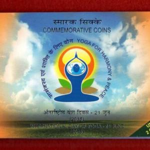 2015 - International Day of Yoga 21 June UNC 2 Coins Set (Rs.100, Rs.10)