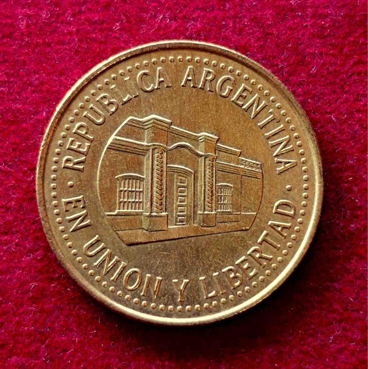 Argentina 50 Centavos 2010 Coin
