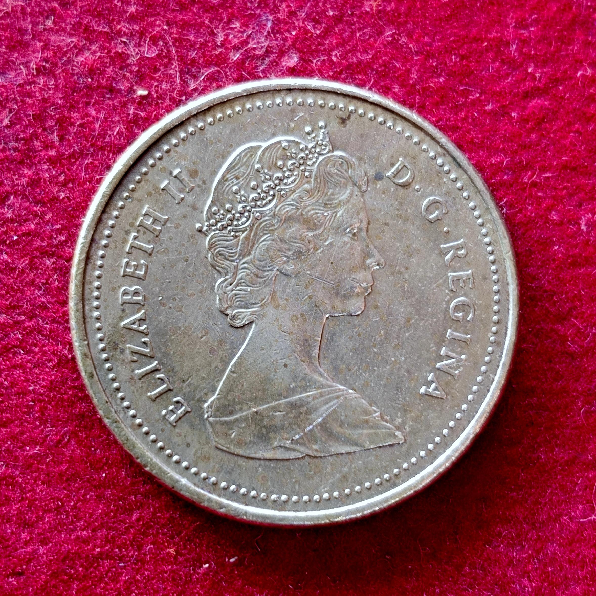 Canada 5 Cents - Elizabeth II 1989 Coin