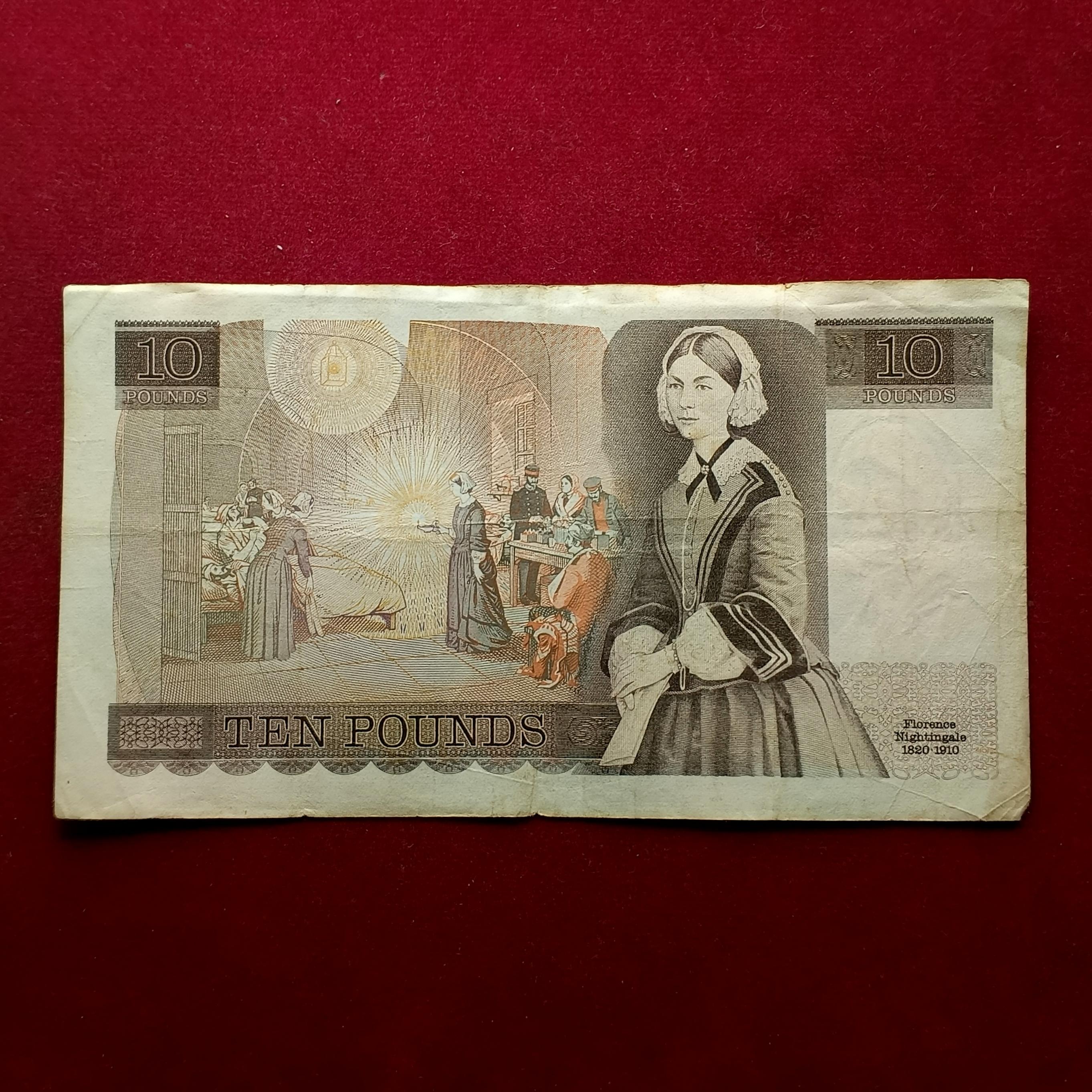 England 10 Pounds Queen Elizabeth II Florence Nightingale Banknote