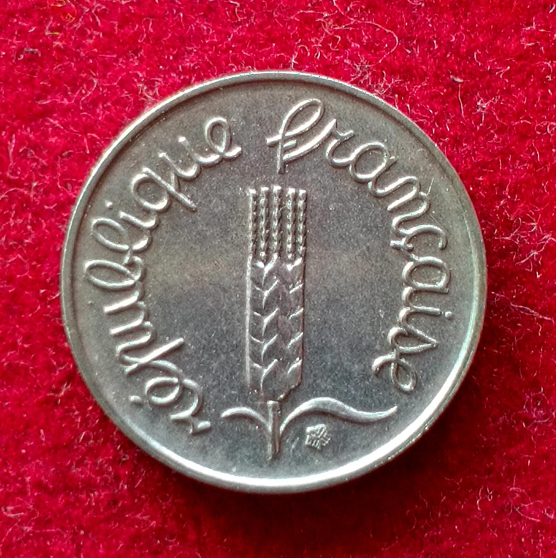 France 1 Centime 5th republic 1966 Coin