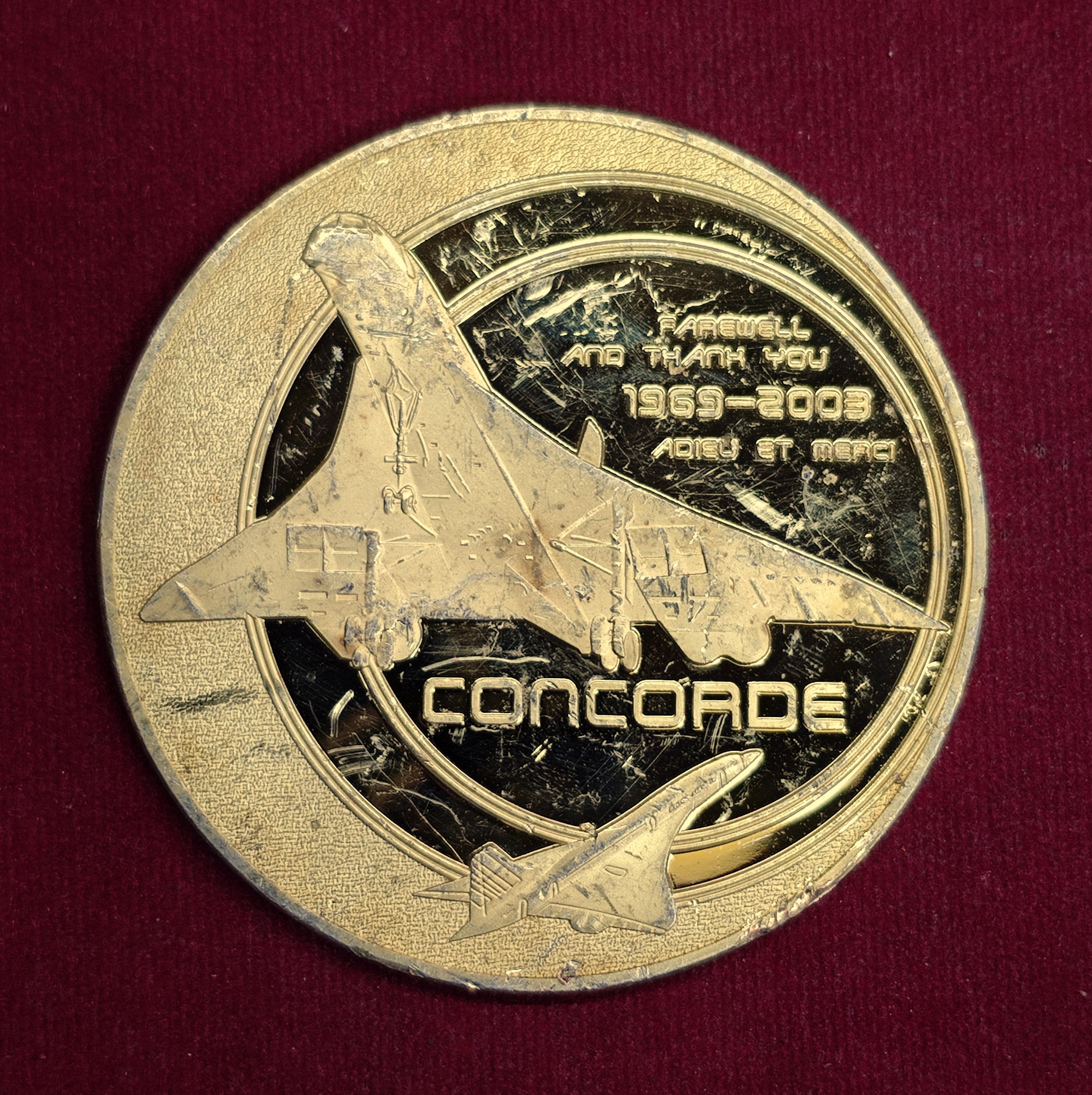 France Concorde Supersonic Aircraft First Flight Toulouse 1969–2003 Commemorative Medallion (70mm)