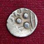 Gandhara Kingdom (Janapadas (pre-Mauryan) 1/8 Satamana - Gandhara Janapada Silver Coin