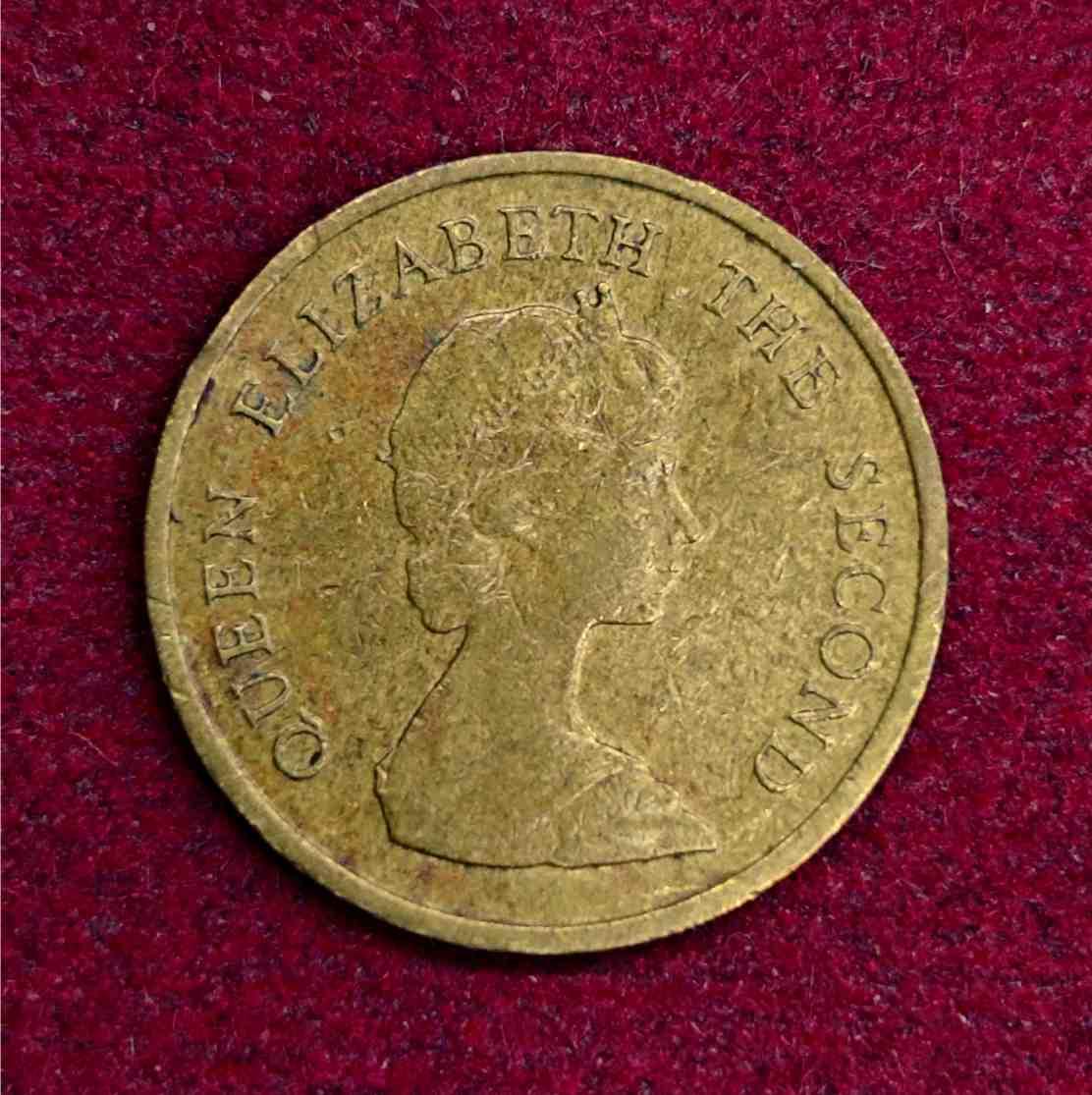 Hong Kong 10 Cents Elizabeth II 1982 Coin
