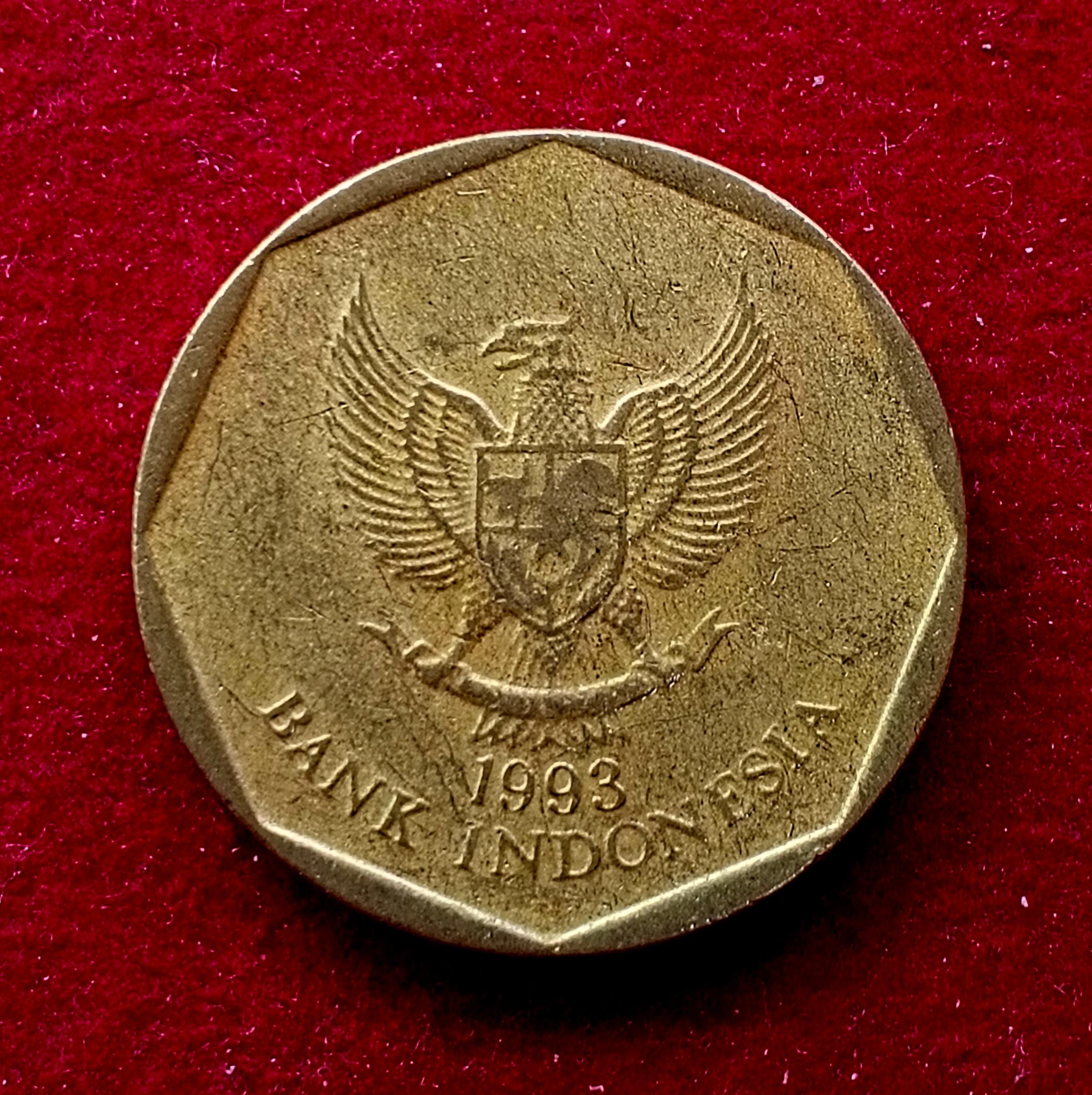 Indonesia 100 Rupiah 1993 Coin