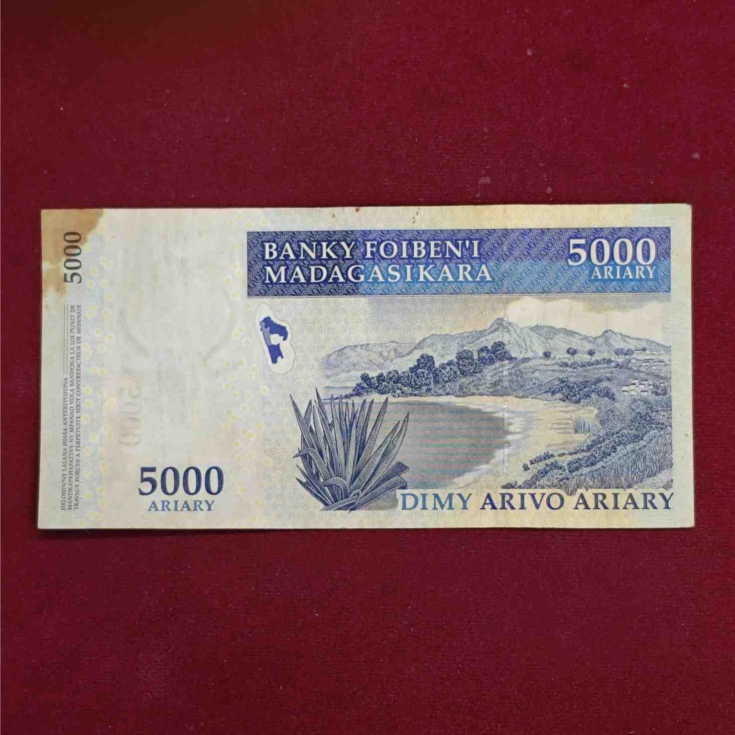 Madagascar 5000 Ariary Banknote