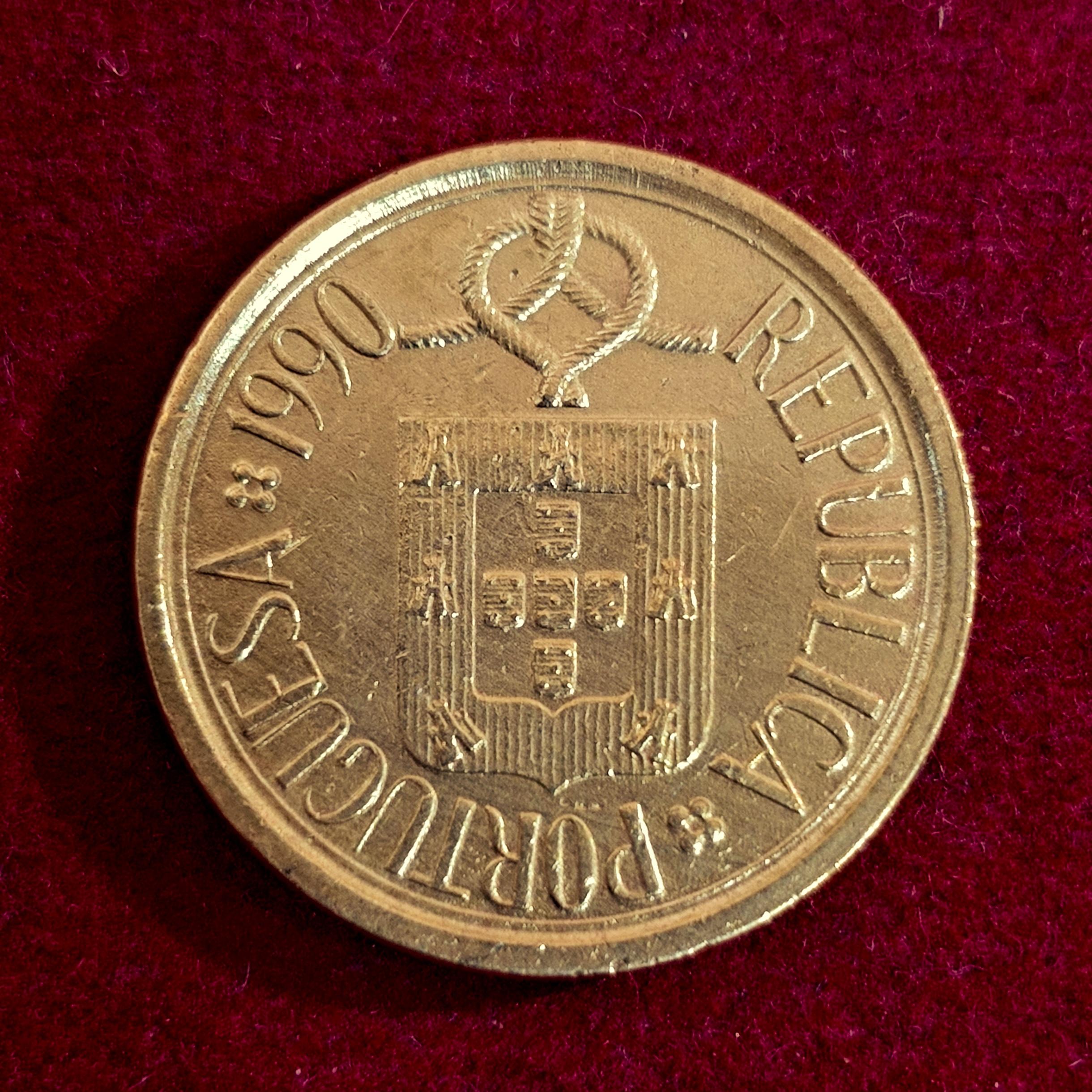 Portugal 5 Escudos 1990 Coin