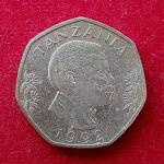 Tanzania 20 Shilingi 1992 Coin