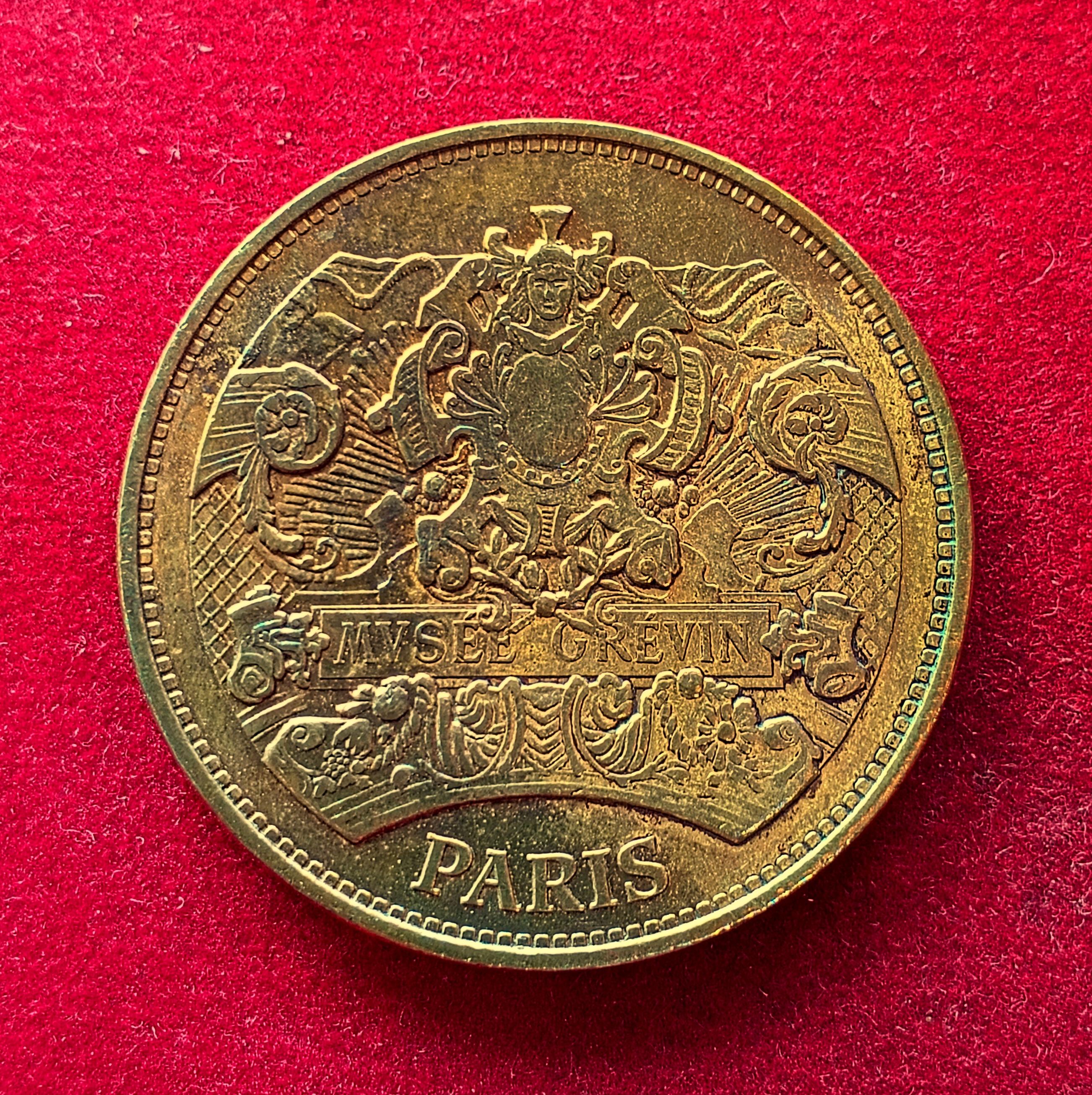 Token :- 2014 Monnaie de Paris Tourist Token - Paris Musee Grevin