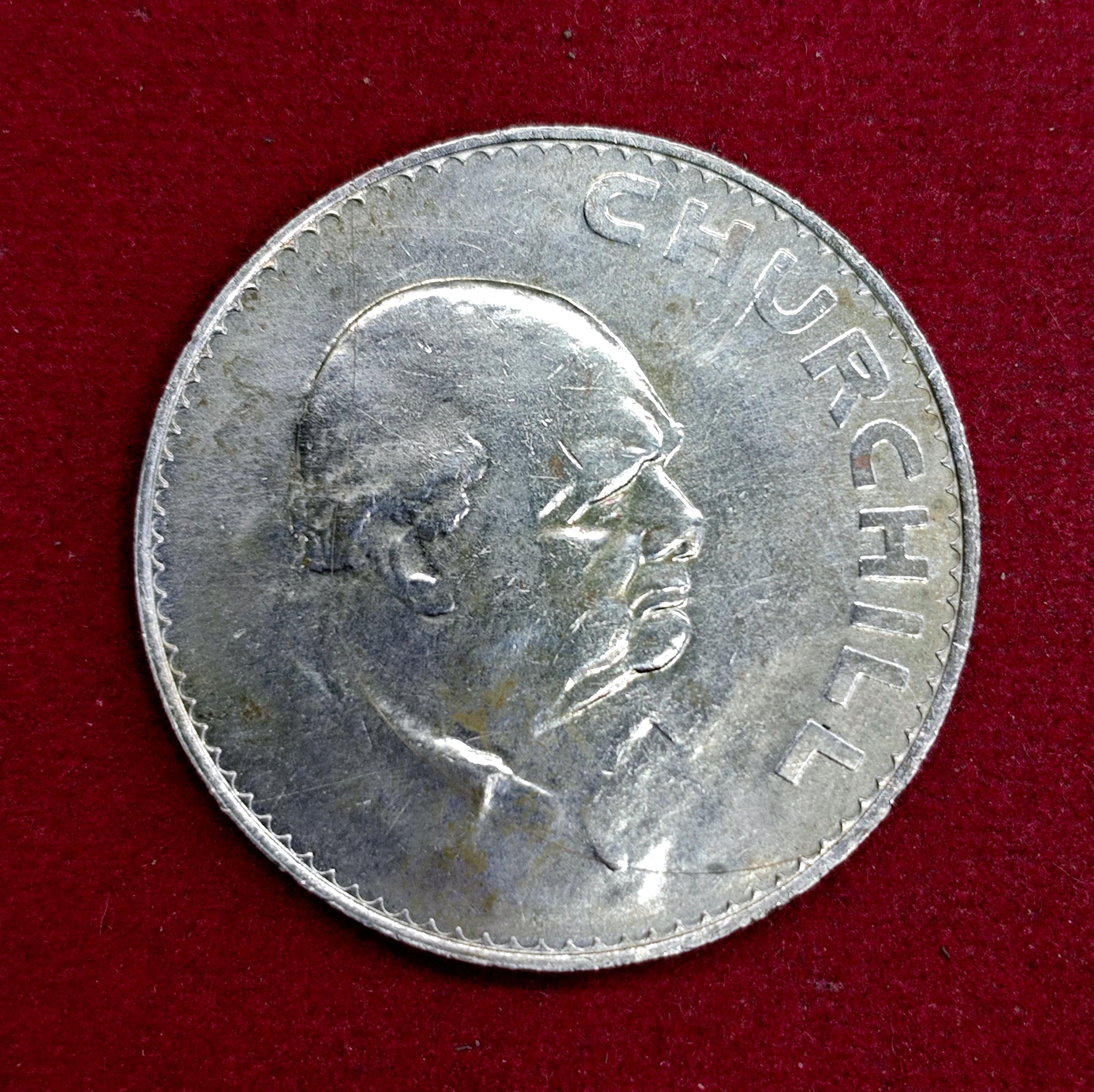 United Kingdom (UK) 1 Crown Elizabeth II Churchill 1965 Commemorative Coin