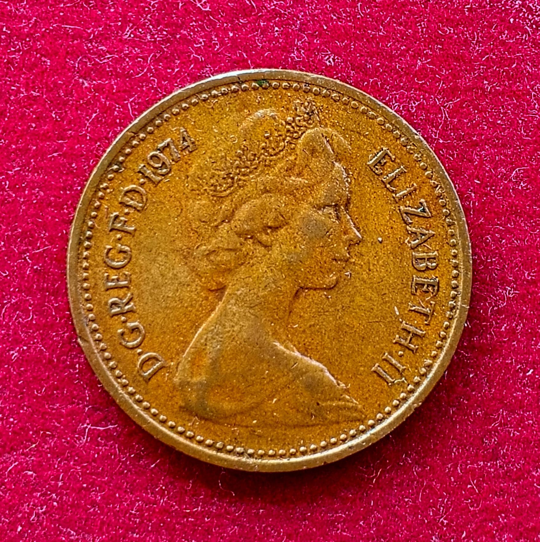 United Kingdom (UK) 1 New Penny Elizabeth II 1974 Coin