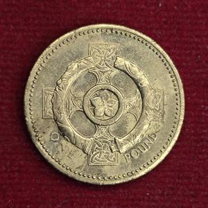 United Kingdom (UK) 1 Pound – Elizabeth II Northern Ireland Celtic Cross 1996 Commemorative Coin