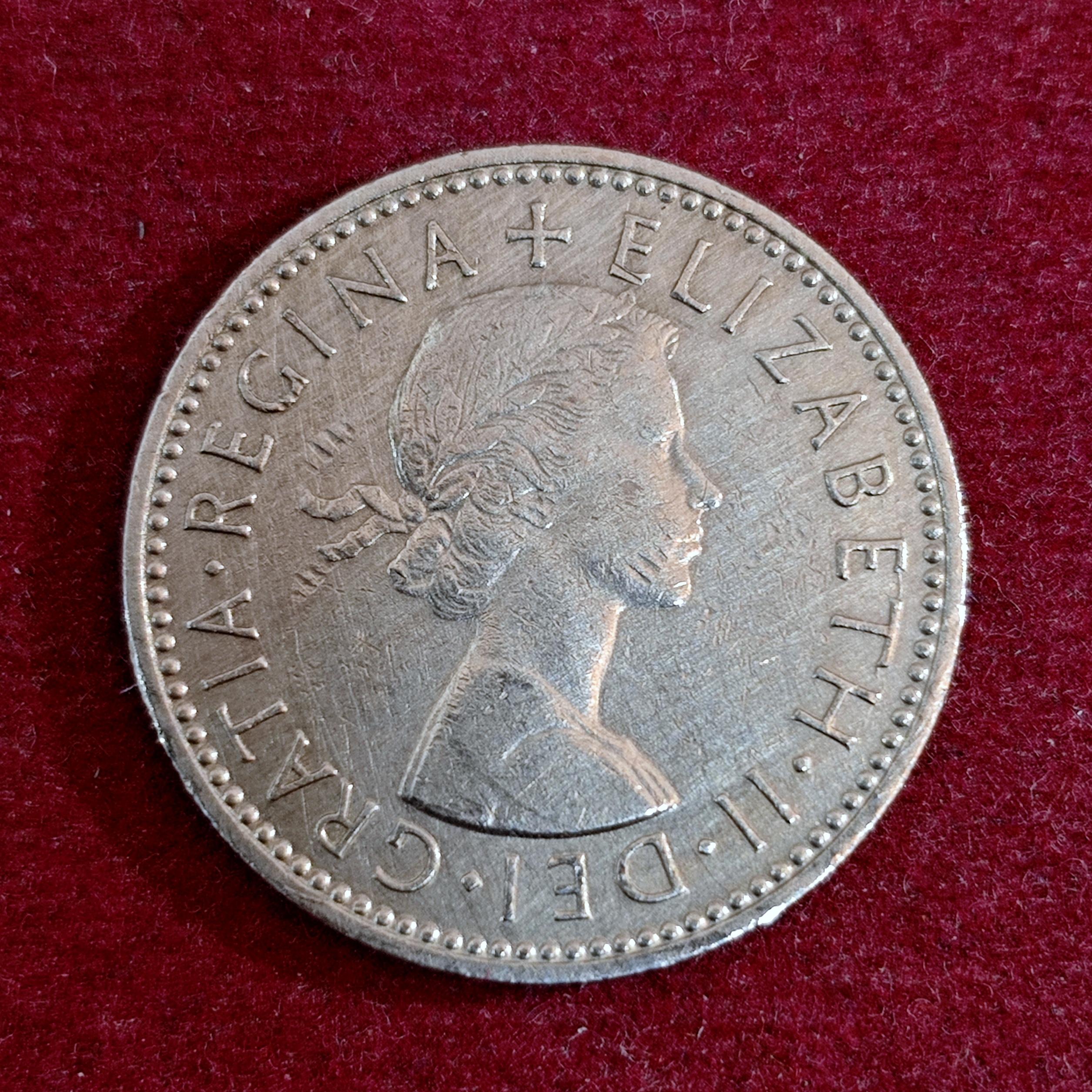 United Kingdom (UK) 1 Shilling - Elizabeth II 1957 Coin