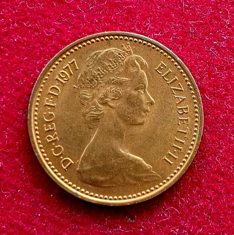 United Kingdom (UK) 1/2 New Penny Elizabeth II 1977 Coin