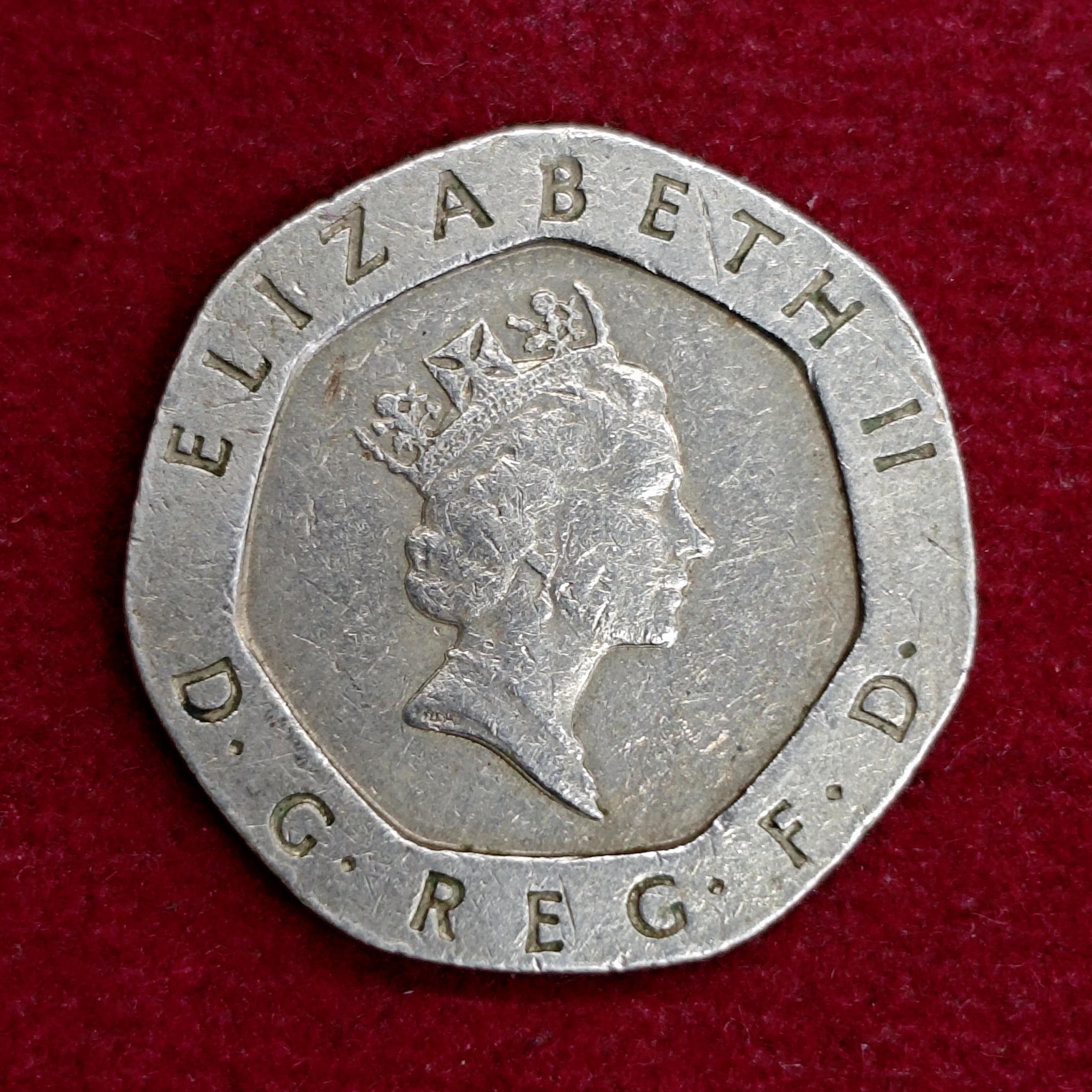 United Kingdom (UK) 20 Pence Elizabeth II 1987 Coin