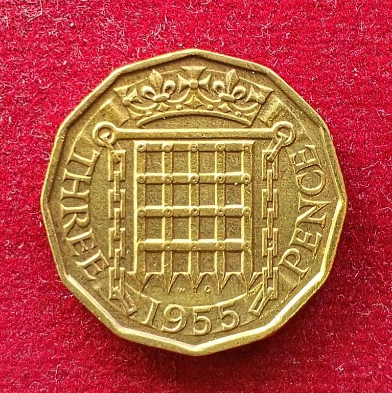 United Kingdom (UK) 3 Pence - Elizabeth II 1955 Coin