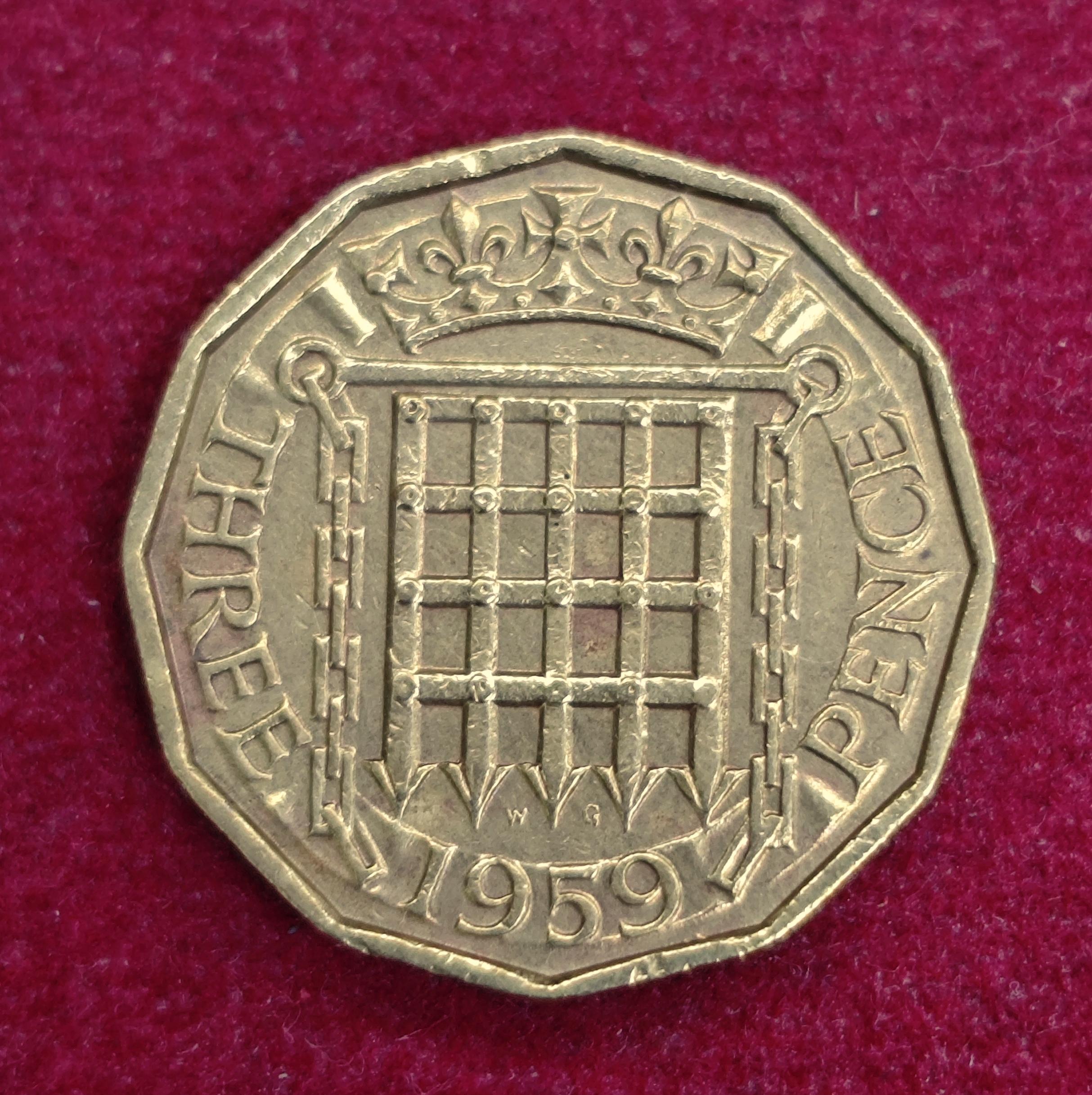 United Kingdom (UK) 3 Pence - Elizabeth II 1959 Coin