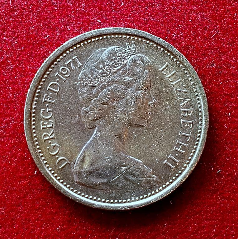 United Kingdom (UK) 5 Pence Elizabeth II 1971 Coin