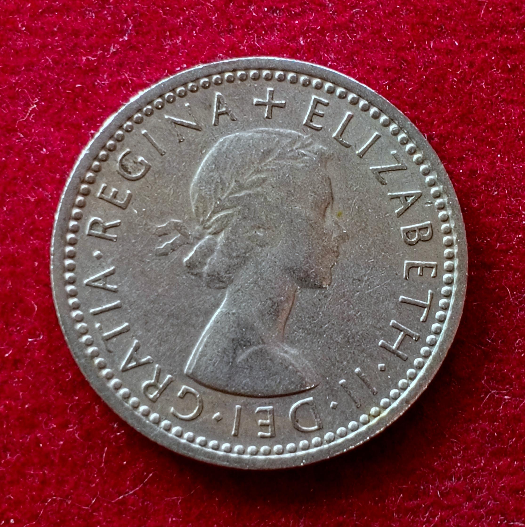 United Kingdom (UK) 6 Pence Elizabeth II 1961 Coin