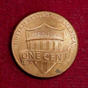 United States (USA) 1 Cent Lincoln Cent Shield Reverse 2014 Coin