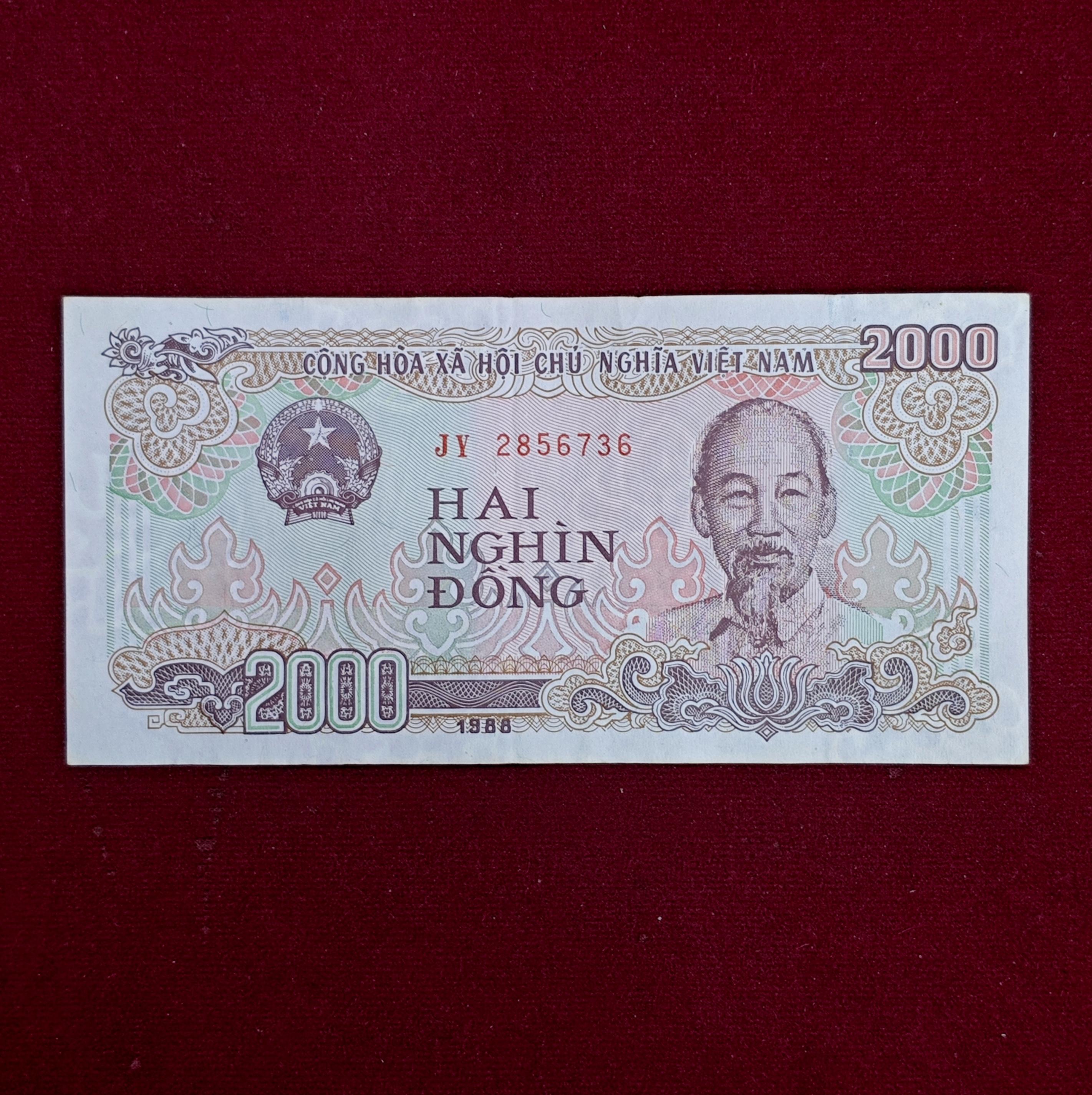 Vietnam 2000 Dong 1988 Banknote